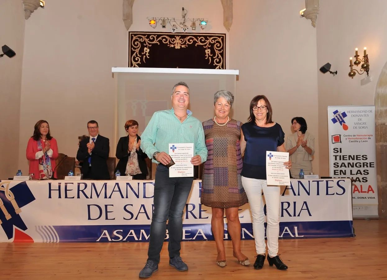 Donantes con Medalla de Oro 50 donaciones Donantes con Medalla de Oro 50 donaciones